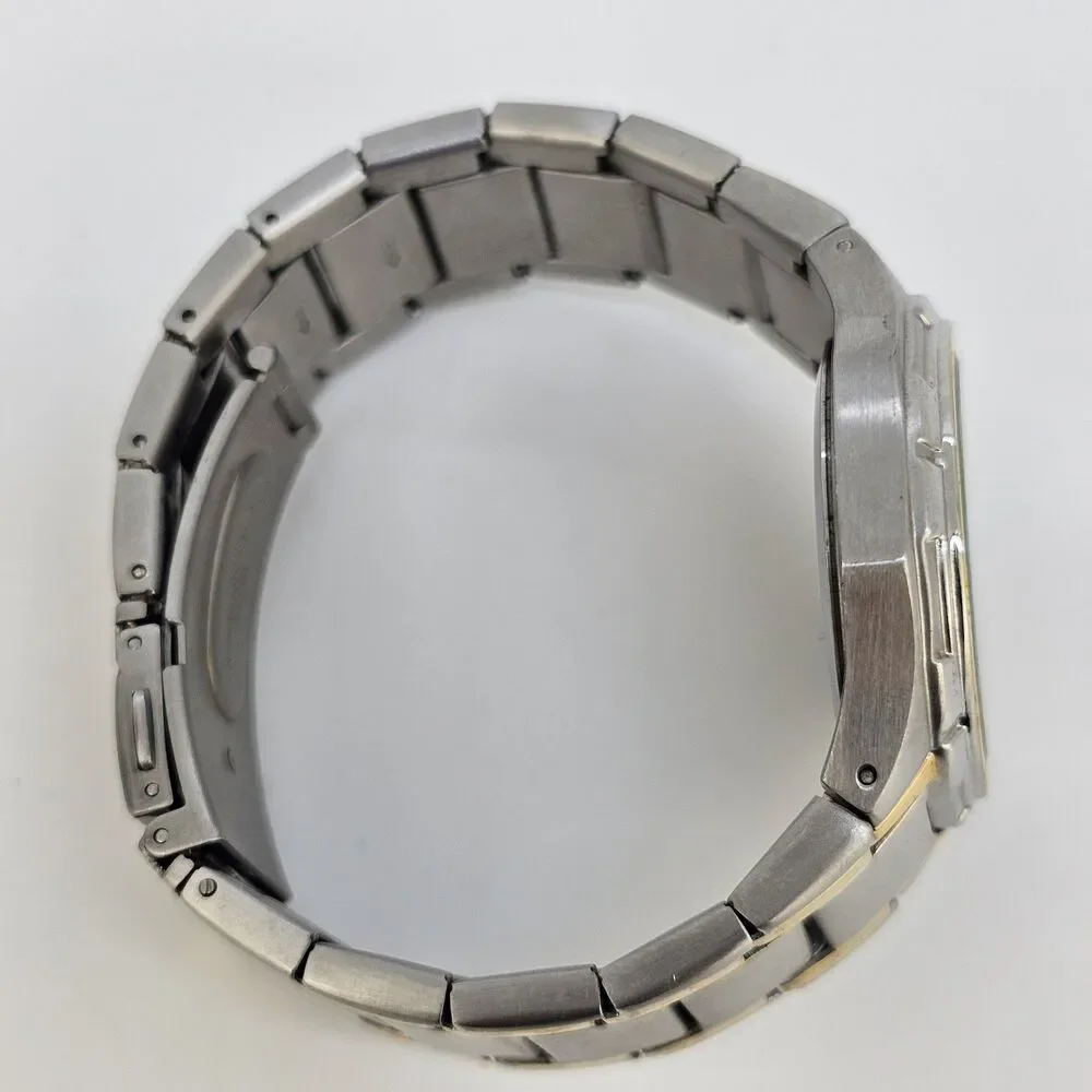 VTG Armitron Men's Watch 37MM Silver Dial Day/Date Two Tone Band 6